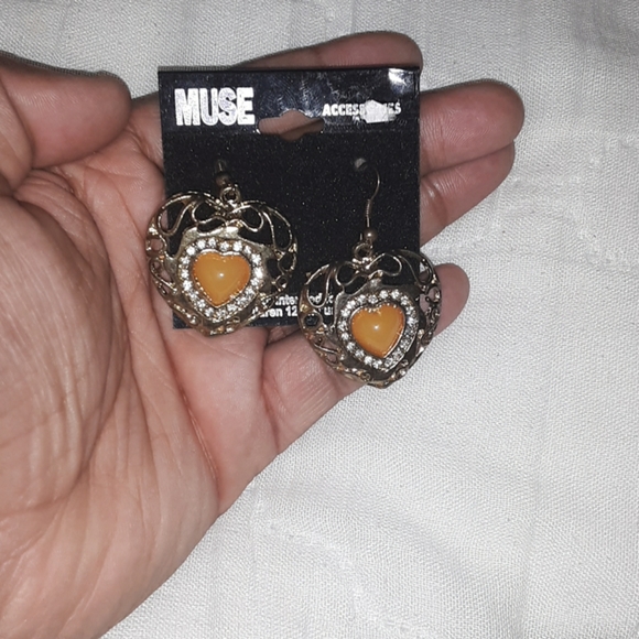 Muse Jewelry - ear rings